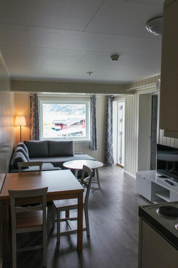 Loen Apartments Esterno foto