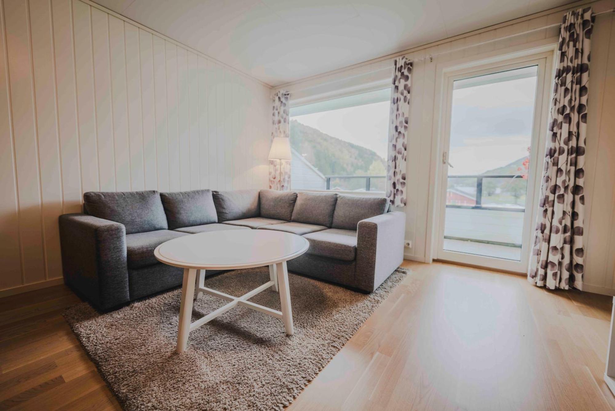 Loen Apartments Esterno foto